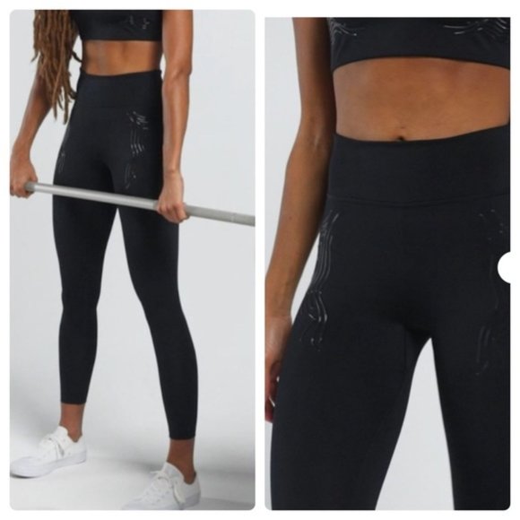 Gymshark Exo Ultra Leggings Pants - Picture 2 of 11